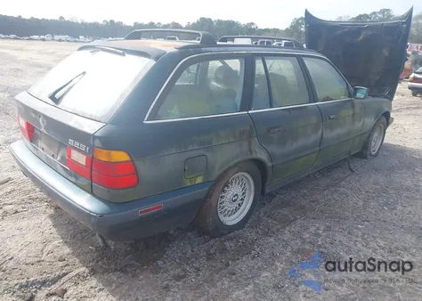 1993 BMW 525 It Automatic z USA, uszkodzony, nr VIN WBAHJ6318PGD23432